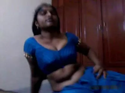 വലിയ ബൂബികളുള്ള ഓമനത്തമുള്ള പോണോ ചിക്കിന് നല്ല അടി കിട്ടും