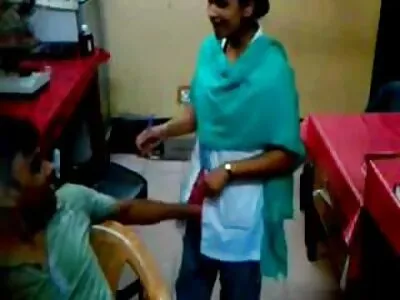 പ്രധാന നിർമ്മാതാവ് അശ്ലീല ചിത്രീകരണം നിർത്തി, പെൺകുട്ടിയെ സ്കോർ ചെയ്യണമെന്ന് ആഗ്രഹിച്ചു
