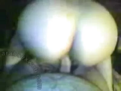ആൺ തന്റെ കോഴിയെ മധുരമായ ചിറ്റമ്മയുടെ നിഷ്കളങ്കമായ കുണ്ണയ്ക്ക് പരിചയപ്പെടുത്തുന്നു