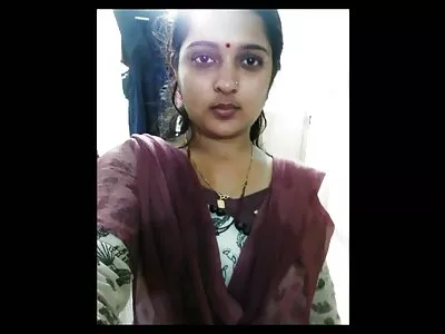 അമേച്വർ കൗമാരക്കാരിയായ കാരി ബ്രൂക്ക്സ് ഒരു കാസ്റ്റിംഗിനിടെ ഇടിച്ചുകയറുന്നു